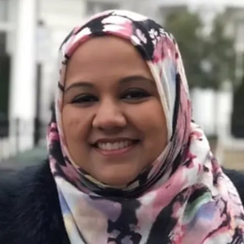 Dr Aisha Neelam