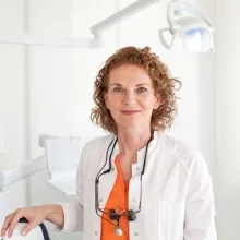 Dr. med. dent. Anja Hohendahl