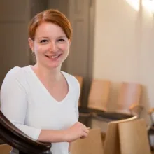 Dr. med. Anja Theuring