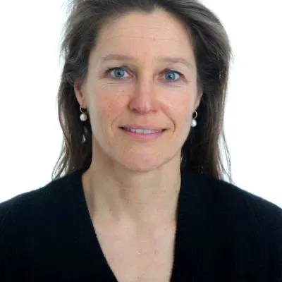Dr Annette Nobis-Weibrecht