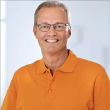 Dr. med. dent. Arnd Schmitt