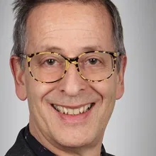 Dr. med. Arthur Grünerbel