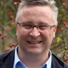 Dr. med. Artur Schikowski