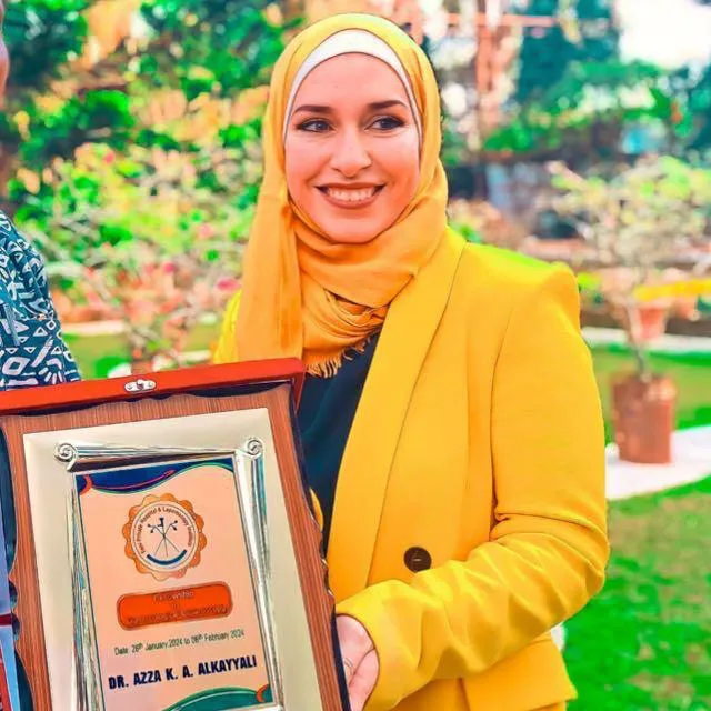 Dr. Azza Alkayyali