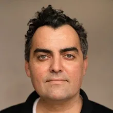 Dr. med. Behrouz Kherad