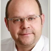 Dr. med. dent. Bernhard Herrmann