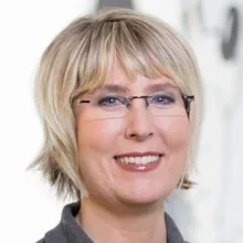 Dr. Bianca Mertens