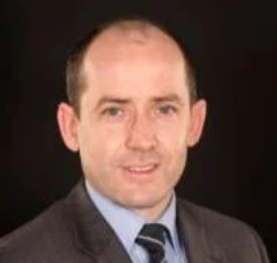 Dr Cameron McLintock