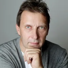Dr. med. Christian Kinast