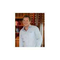 Dr Clayton Lyn Golledge