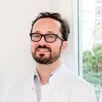 Dr. med. Daniel Szokodi