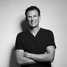 Dr. med. dent. Dominik Spelmanns