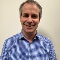 Dr Arnd Dominik Schlosshan