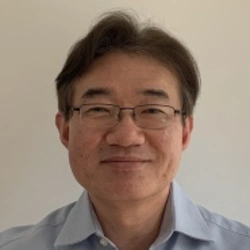 Dr Hisaharu Suzuki