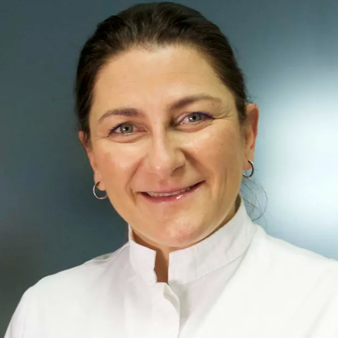 Dr Milvia Di Goia