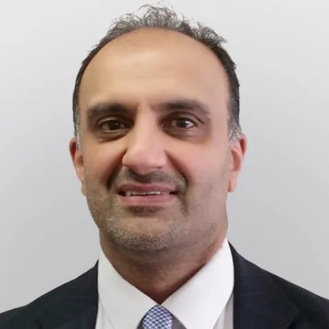 Dr Naveed Younis