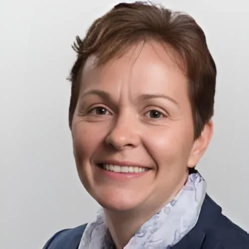 Dr Nicola Dallas