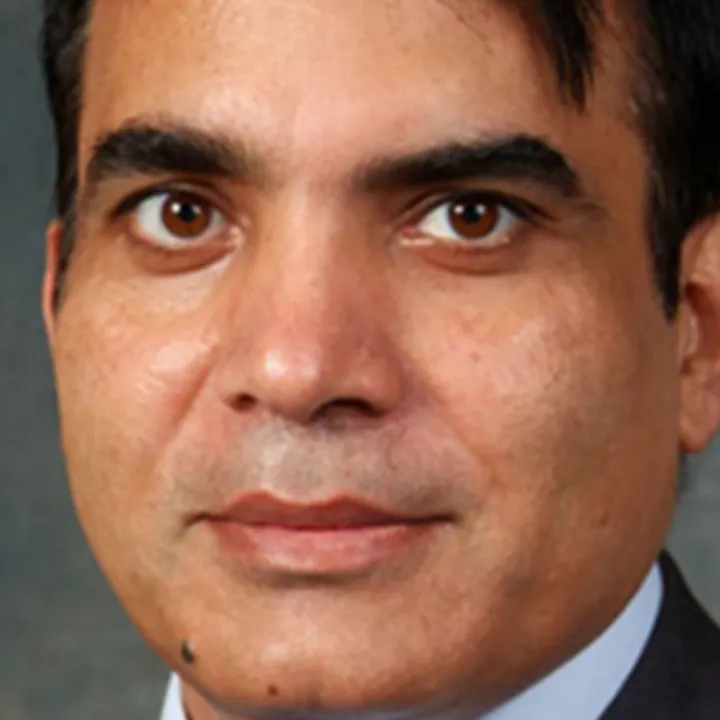 Dr Tariq Azeem