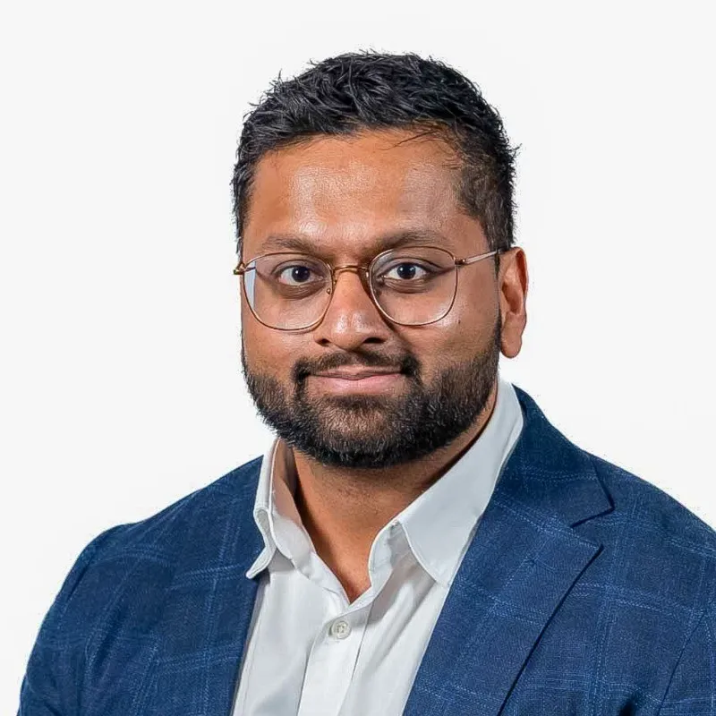 Dr Eashan Tambimuttu