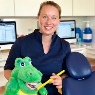 Dr. Frederike Arnold-Brüning