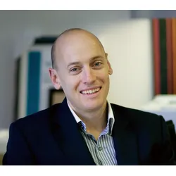 Dr Gavin Sandercoe