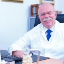 Dr. med. Georg Maria Schweizer