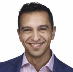 Dr Gonzalo Rico