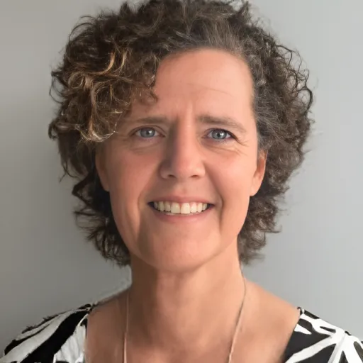 Dr Hannah Wilson