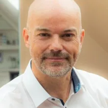Dr. med. Hans Oliver Weber