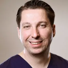 Dr. Igor Stojanovski