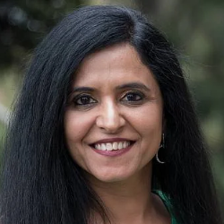 Dr Ina Takkar