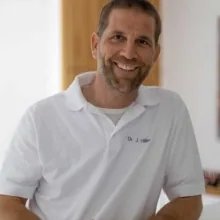 Dr. med. dent. Joachim Hiller
