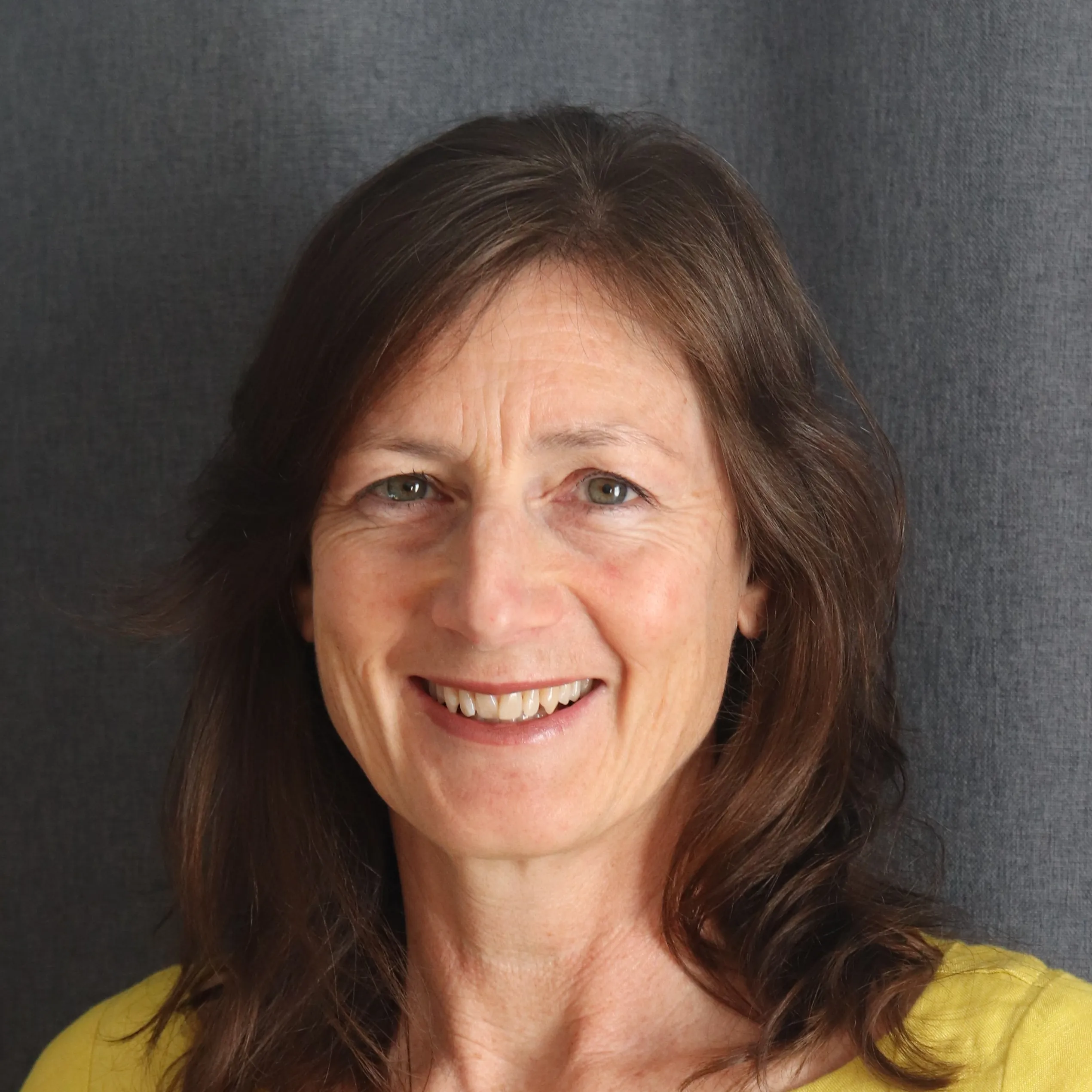 Mrs Joanne Wylie