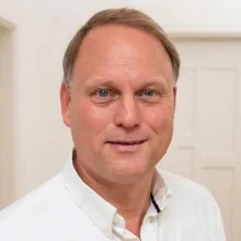 Dr. med. Jörg Erhard