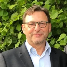 Dr. Dr. med. Johan Denil - UPK