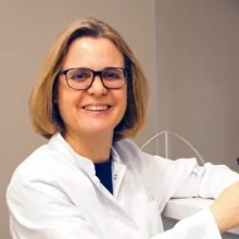 Priv.-Doz. Dr. med. Julia Arin