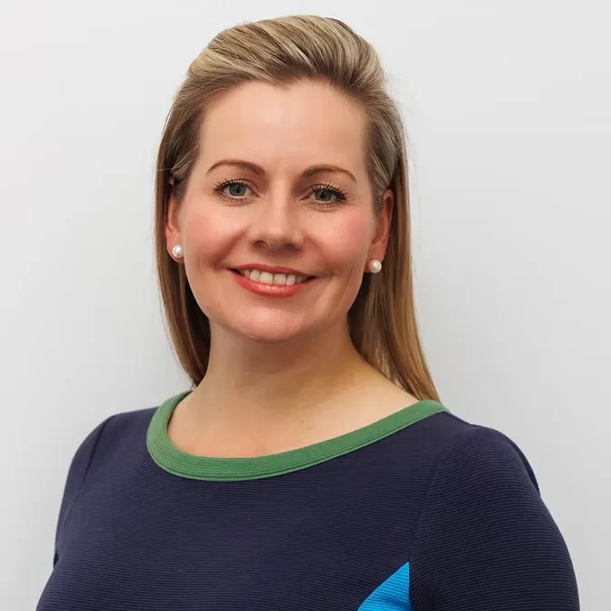 Dr Karen Shaw