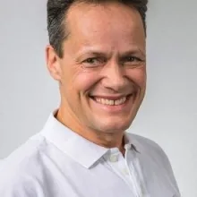 Dr. med. Karl Lenhardt