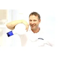 Dr. med. dent. Klaus Hilfenhaus