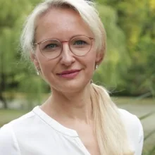 Lena Nozar