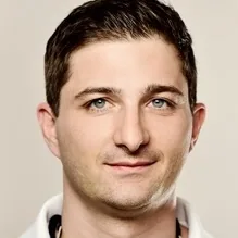 Dr. med. dent. Maik Levold