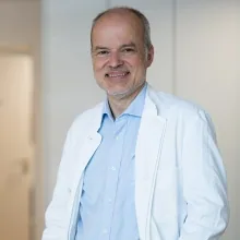 Dr. med. Marc Armbruster