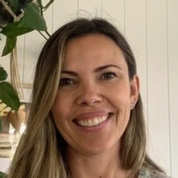Mrs Marcia Maydana Lucchese