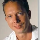 Dr. med. Dr. med. dent. Marcus Kiefer