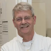 Dr. med. Martin Schata