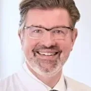 Dr. med. Matthias Schlensak
