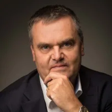Prof. Dr. med. dent. Michael A. Baumann
