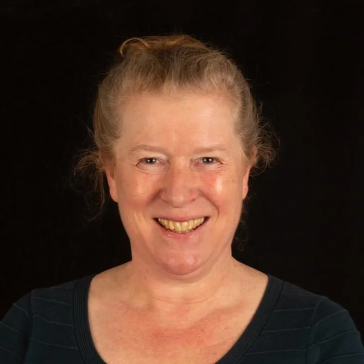 Miss Bryony Lovett