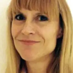 Miss Melanie Albrecht
