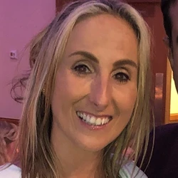 Miss Susan Hignett